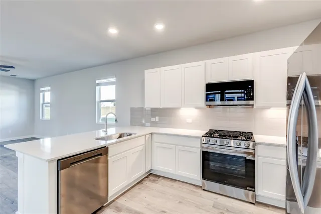 $2,600 | 2086 Alice Jay Way, Round Rock, TX 78665