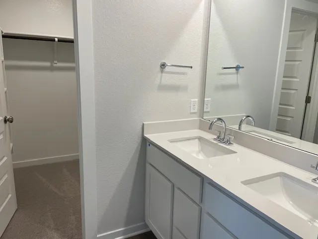 $2,600 | 2086 Alice Jay Way, Round Rock, TX 78665