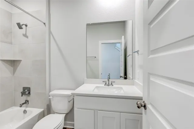 $2,600 | 2086 Alice Jay Way, Round Rock, TX 78665