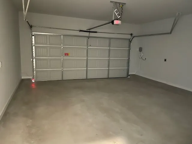 $2,600 | 2086 Alice Jay Way, Round Rock, TX 78665