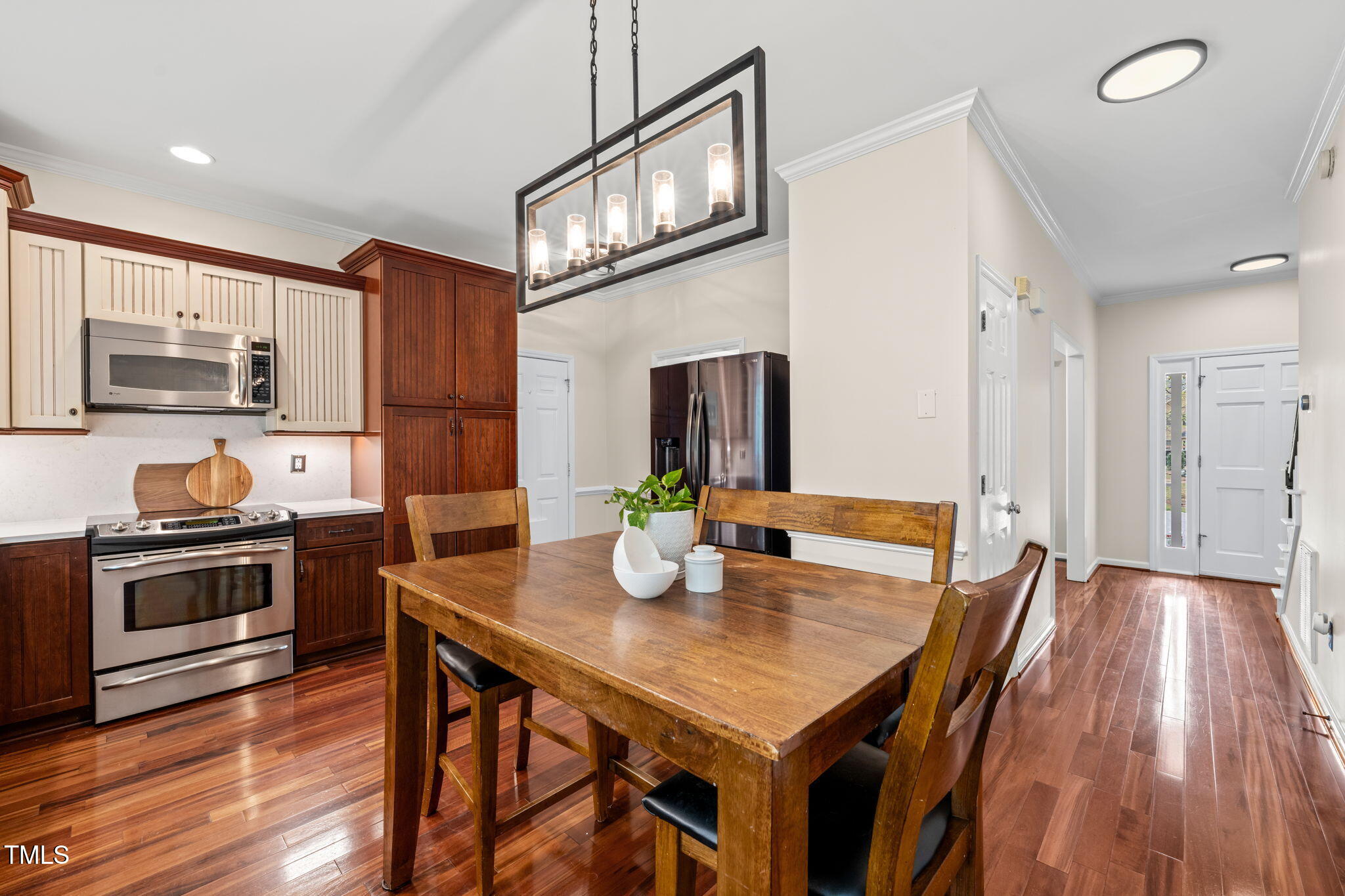 2032 Stoneglen Lane Raleigh, NC 27603 - Photo 15 of 40 Eat In Kitchen