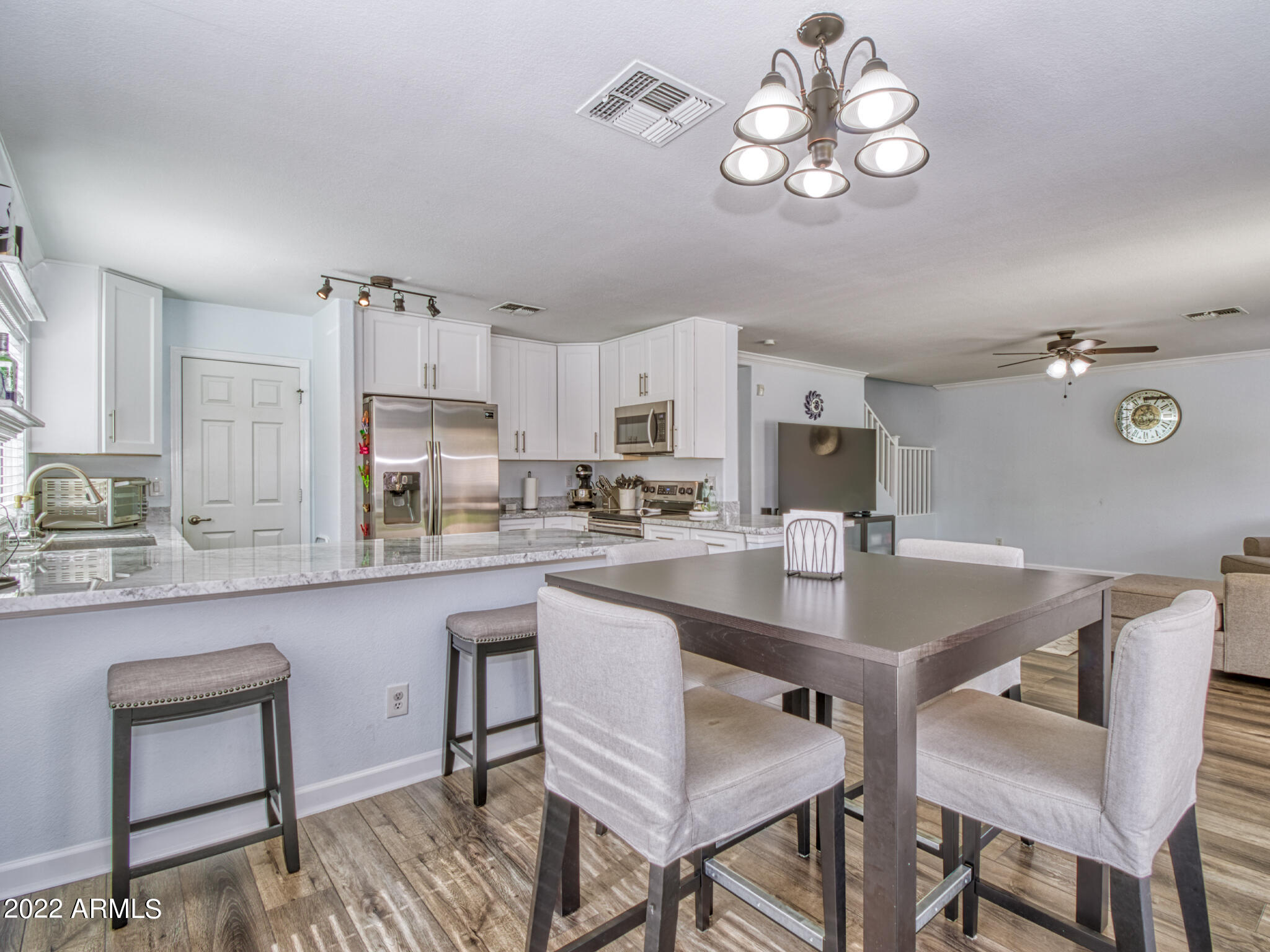 13033 West Hearn Road El Mirage, AZ 85335 - Photo 11 of 31 12