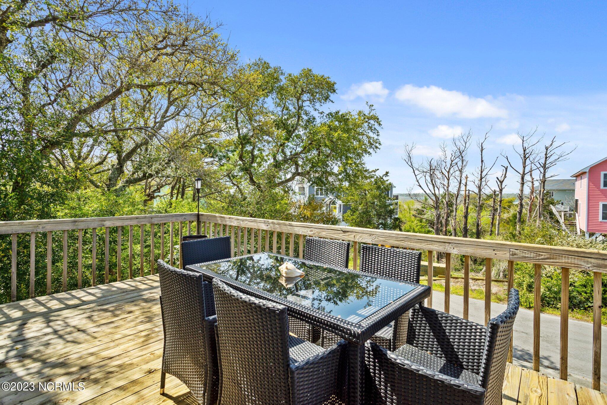 1 W Ridge Surf City, NC 28445 - Photo 15 of 51 18-web-or-mls-DSC05264