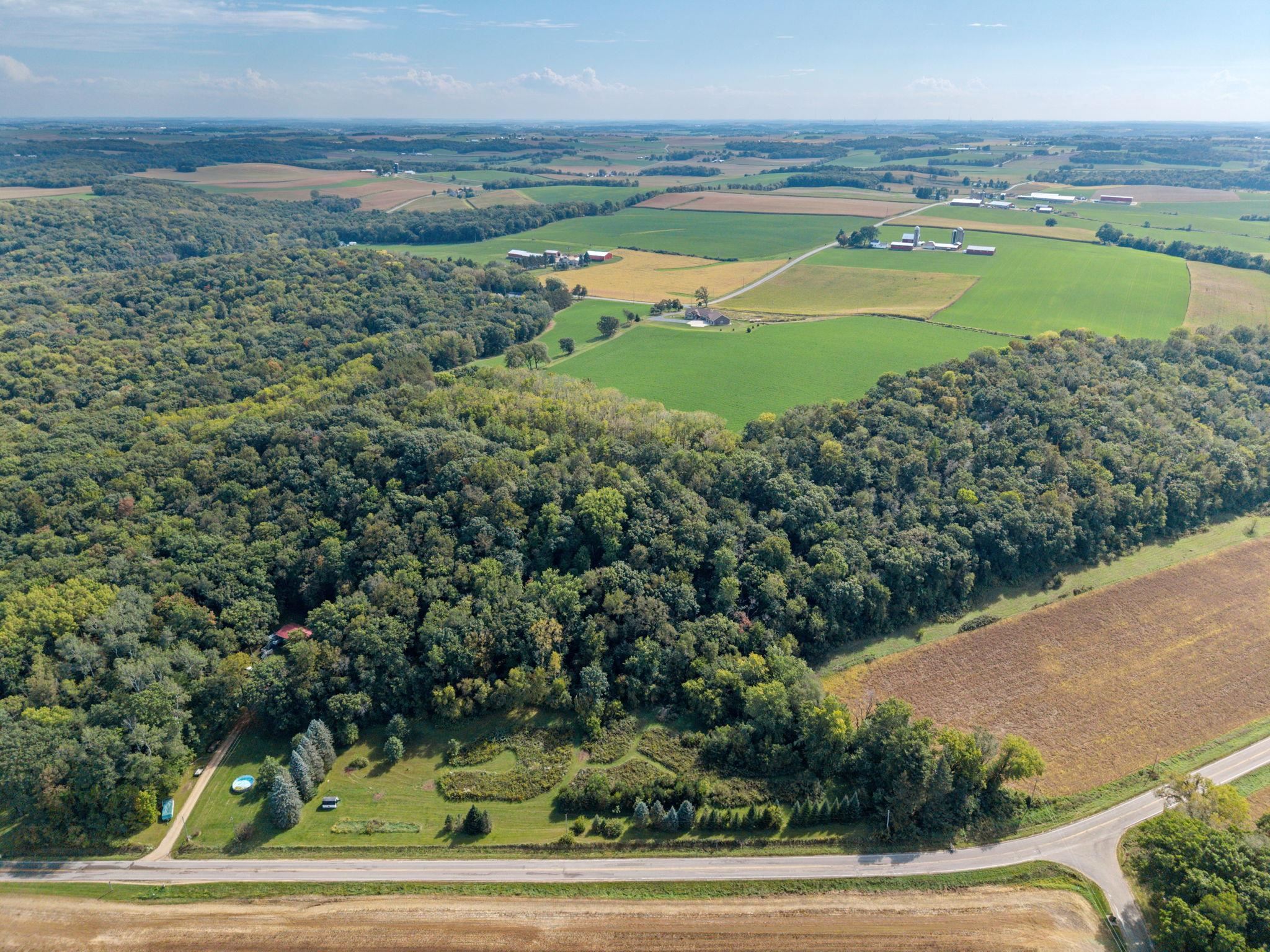 7791 County Hwy Y Lodi, WI 53555 - Photo 2 of 13