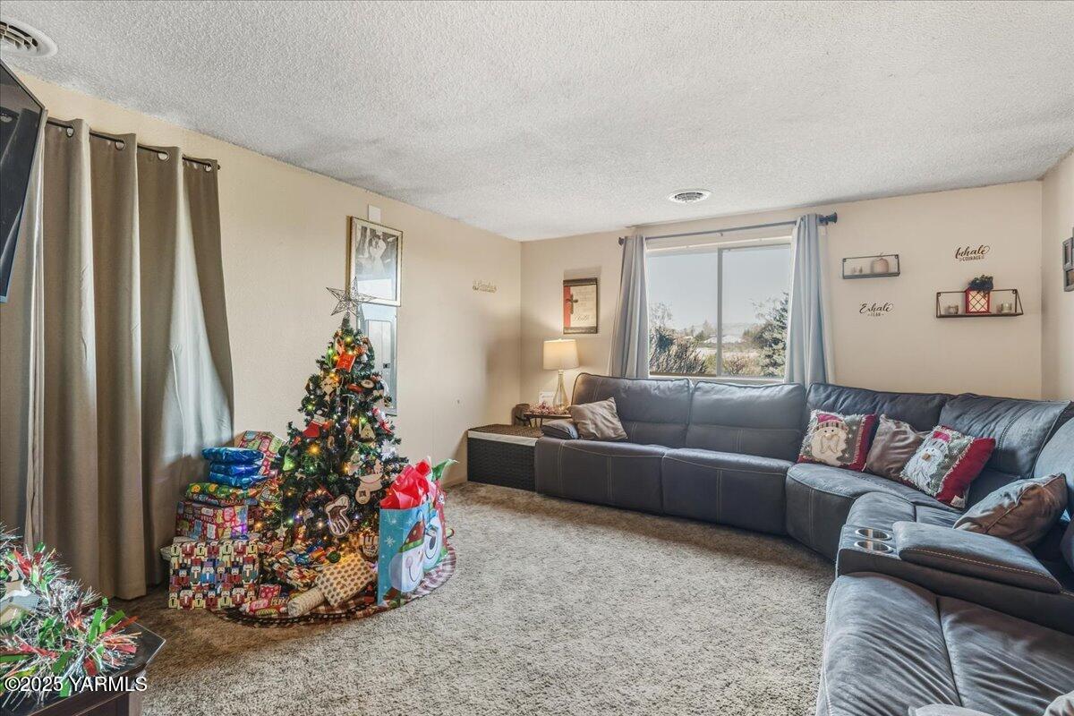 100 Kenyon Lane Selah, WA 98942 - Photo 12 of 30 Bonus Room