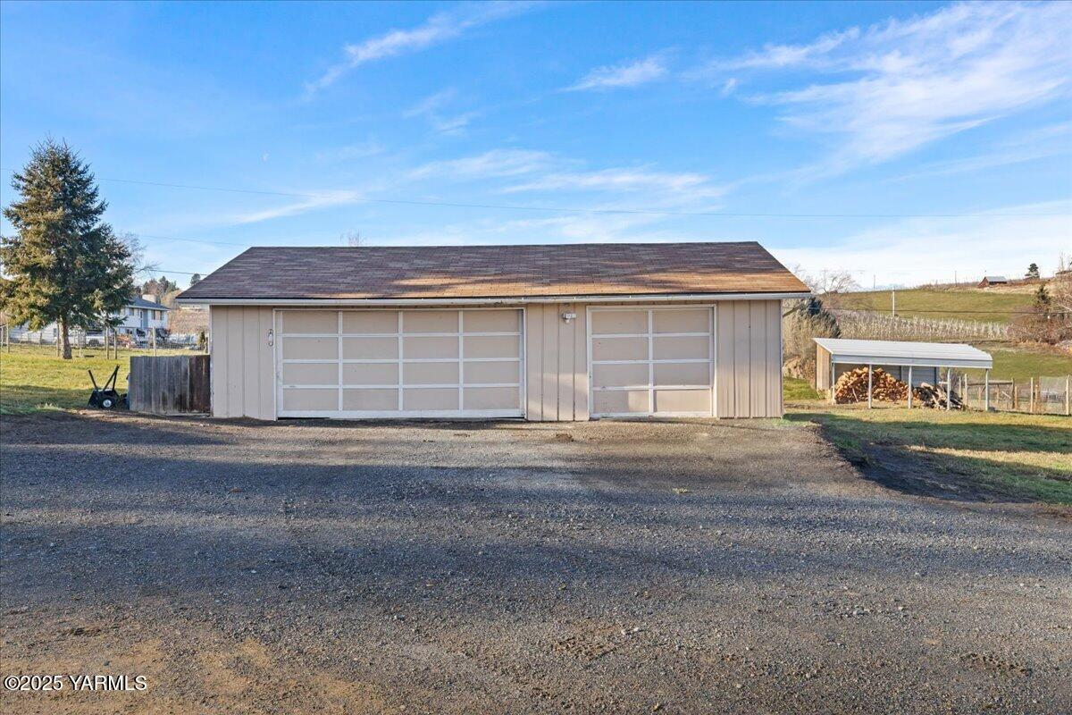 100 Kenyon Lane Selah, WA 98942 - Photo 4 of 30 Detached Garage