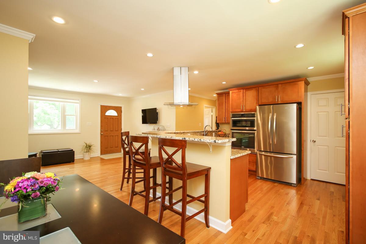 11014 Troy Road Rockville, MD 20852 - Photo 10 of 30 Nice open design...