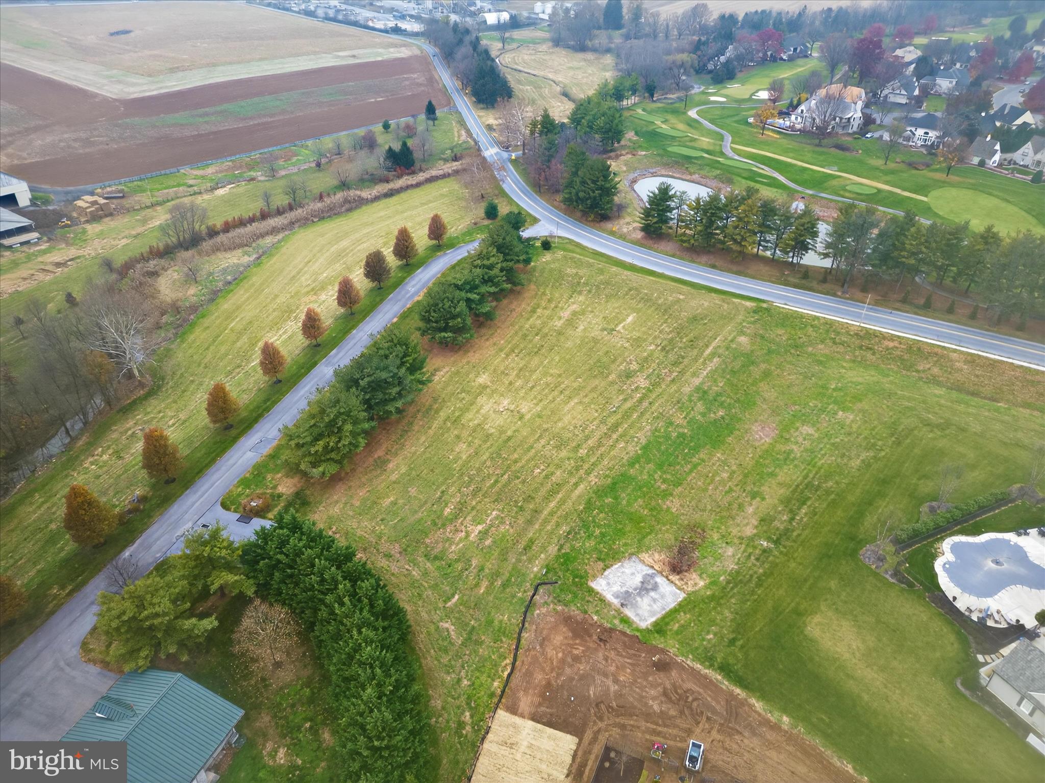 48 Meadowbreeze Lane Lititz, PA 17543 - Photo 10 of 31 a view of a garden with an outdoor space