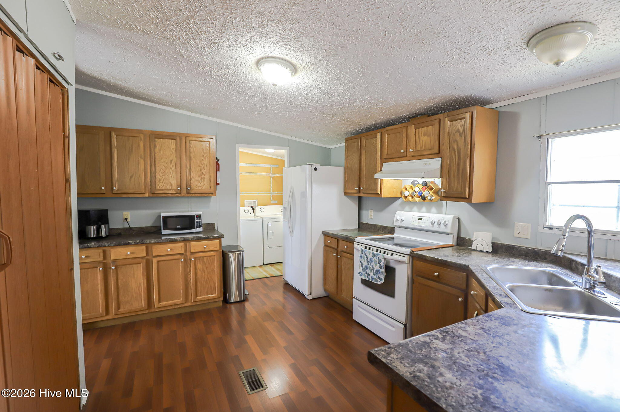 248 Mt Calvary Road Trenton, SC 29847 - Photo 6 of 34
