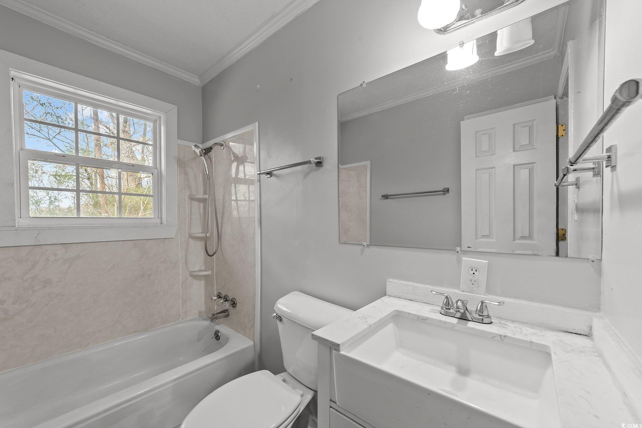 2710 Gaddys Mill Road Dillon, SC 29536 - Photo 19 of 40 Full bathroom with shower / bathtub combination, t