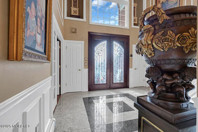 $1,950,000 | 176 Oakland Mills Road, Manalapan, NJ 07726