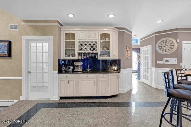 $1,950,000 | 176 Oakland Mills Road, Manalapan, NJ 07726