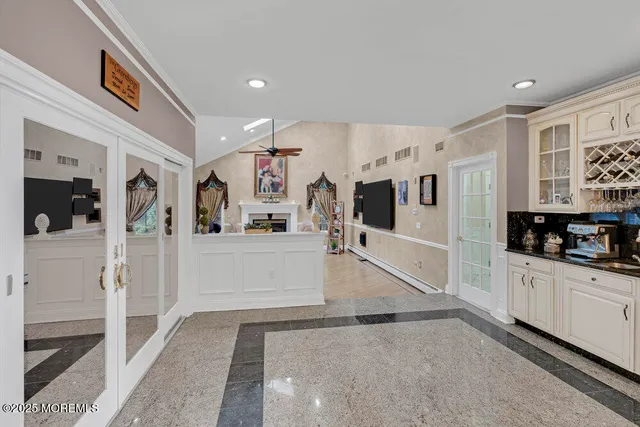 $1,950,000 | 176 Oakland Mills Road, Manalapan, NJ 07726