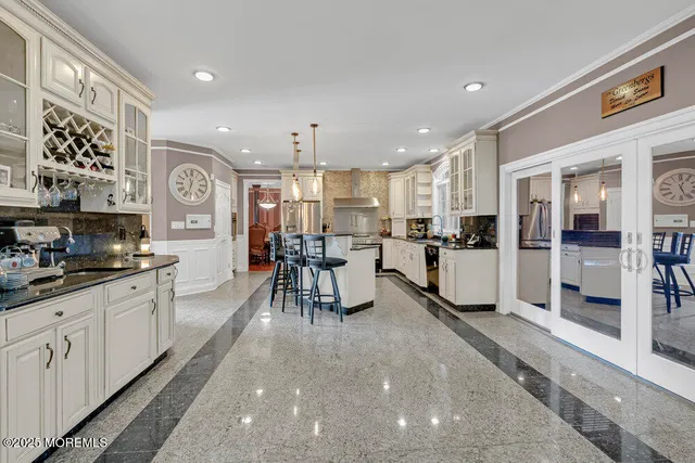 $1,950,000 | 176 Oakland Mills Road, Manalapan, NJ 07726