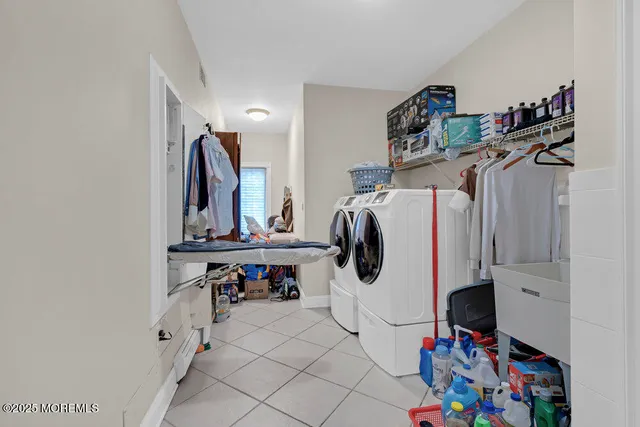 $1,950,000 | 176 Oakland Mills Road, Manalapan, NJ 07726