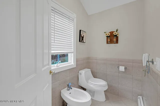 $1,950,000 | 176 Oakland Mills Road, Manalapan, NJ 07726