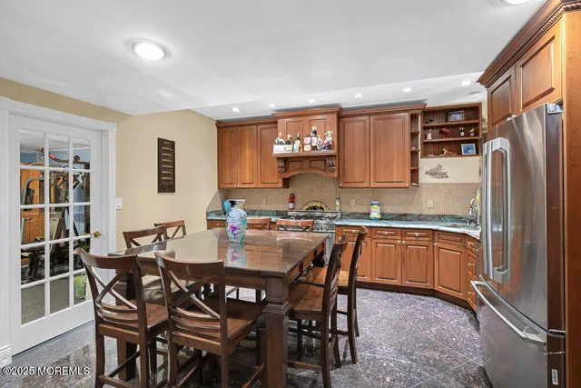 $1,950,000 | 176 Oakland Mills Road, Manalapan, NJ 07726