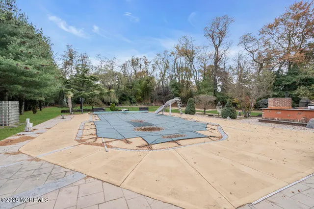 $1,950,000 | 176 Oakland Mills Road, Manalapan, NJ 07726