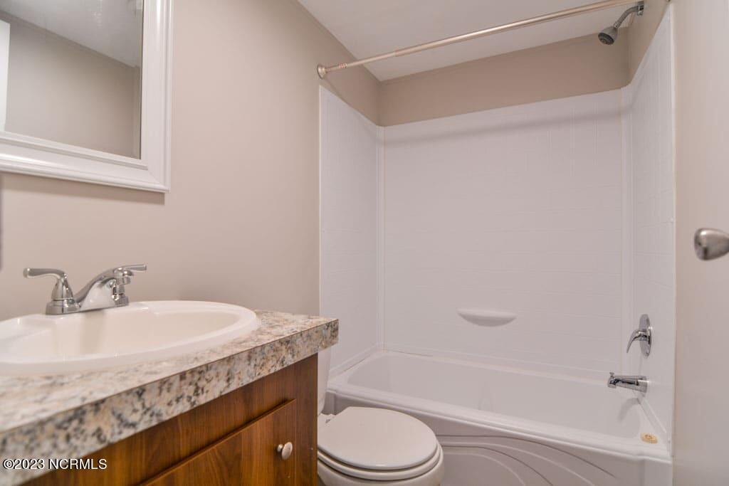 1193 Clariday Road Southwest Calabash, NC 28467 - Photo 10 of 17 guest-bath