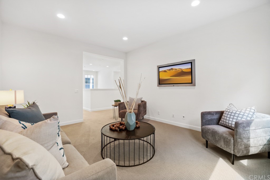 279 Barnes Road Tustin, CA 92782 - Photo 18 of 32 a living room with furniture