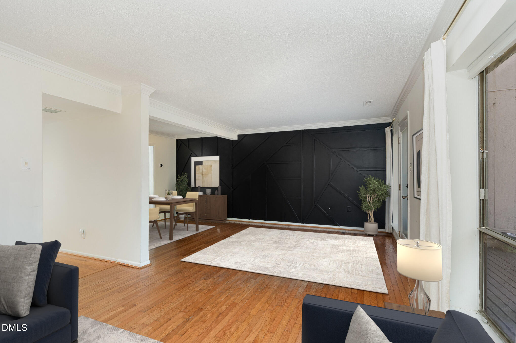 5073 Tall Pines Court Raleigh, NC 27609 - Photo 5 of 21 a living room with furniture