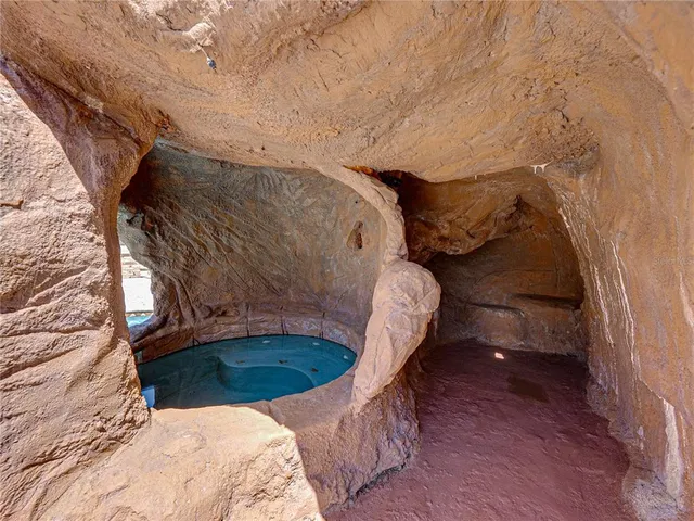 $1,999,999 | 31511 Saddle Lane, Wesley Chapel, FL 33543