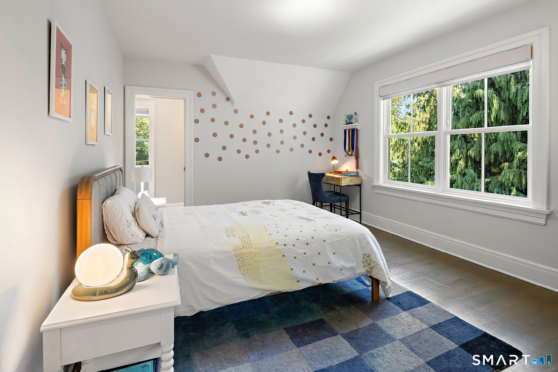 49 Hillspoint Road Westport, CT 06880 - Photo 34 of 40