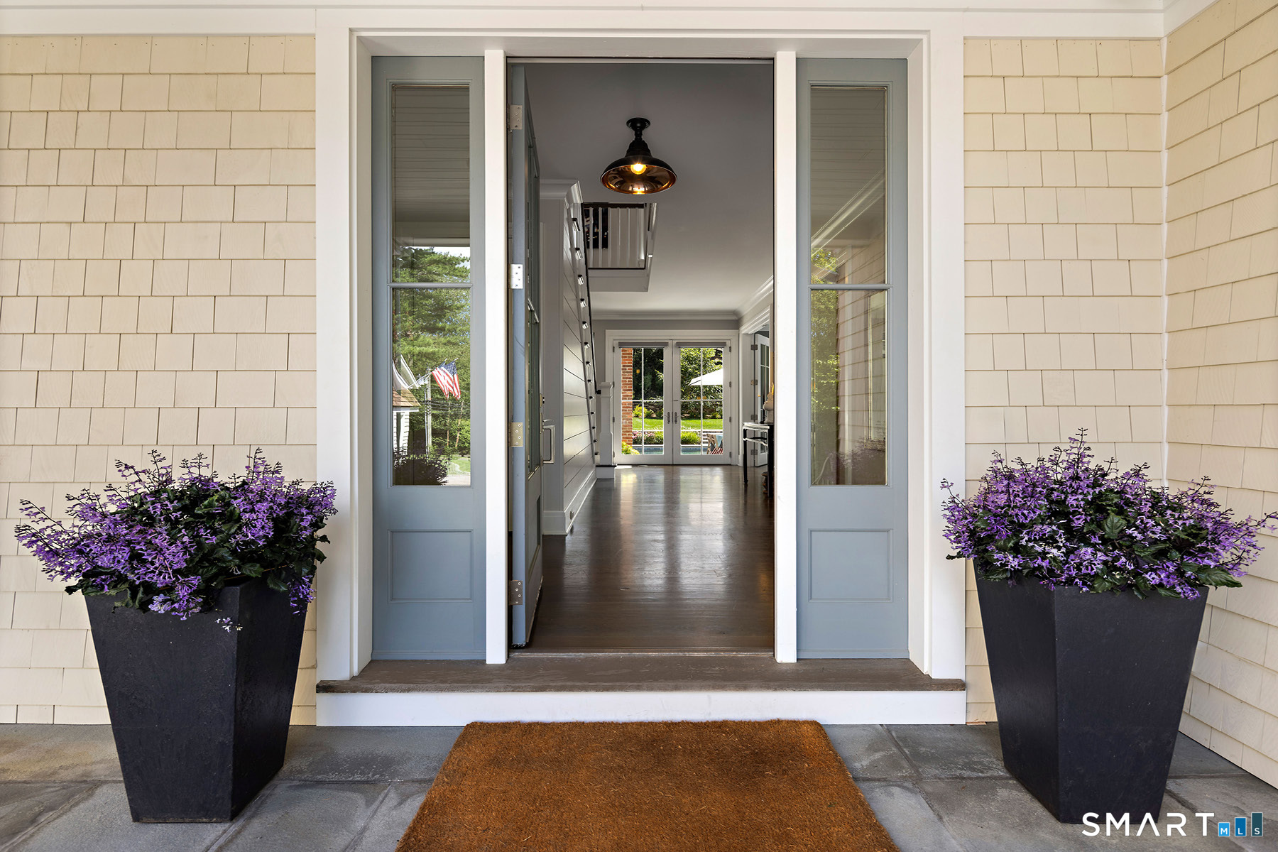 49 Hillspoint Road Westport, CT 06880 - Photo 5 of 40