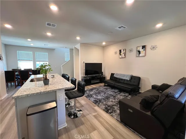 $509,900 | 40463 Melrose Drive, Temecula, CA 92591