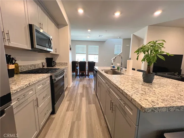 $509,900 | 40463 Melrose Drive, Temecula, CA 92591