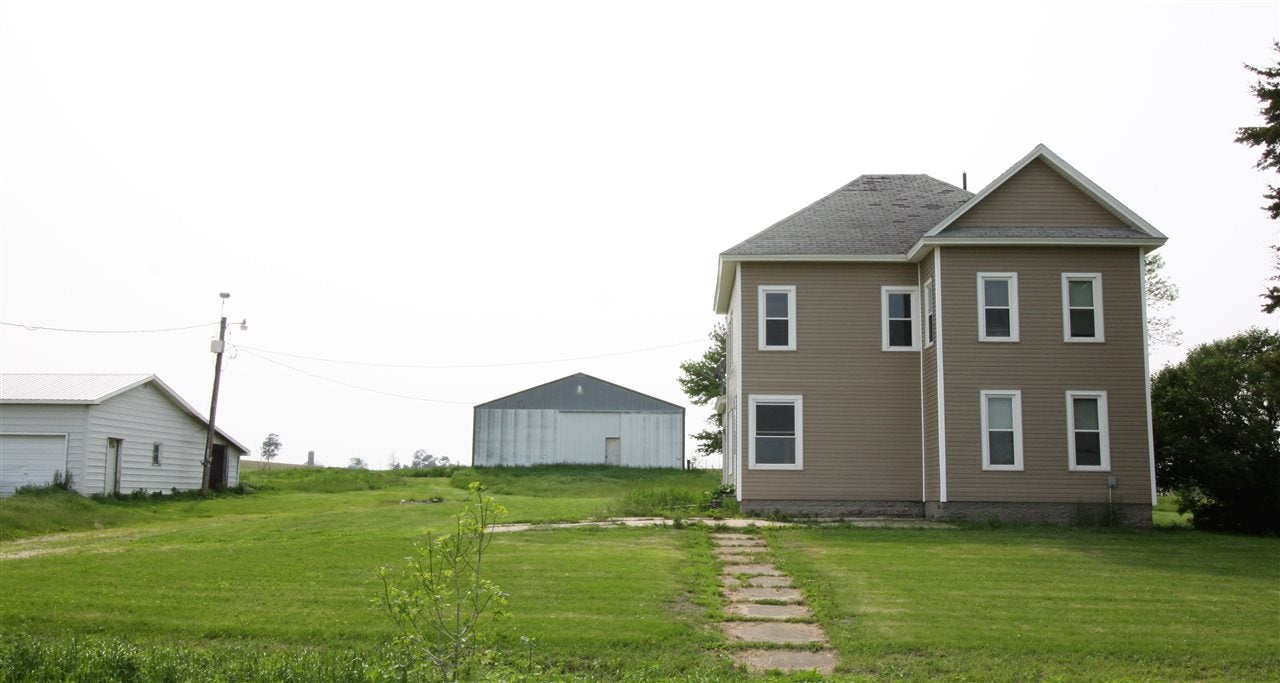 1685 Quonset Avenue Aurora, IA 50607 - Photo 1 of 1 Gallery Image 1