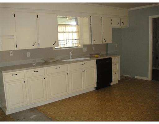 200 Normandy Drive Slidell, LA 70458 - Photo 5 of 7