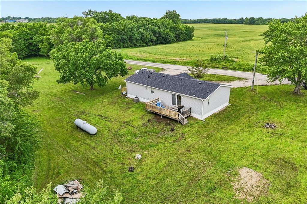 428 Southwest 850th Road Chilhowee, MO 64733 - Photo 27 of 37