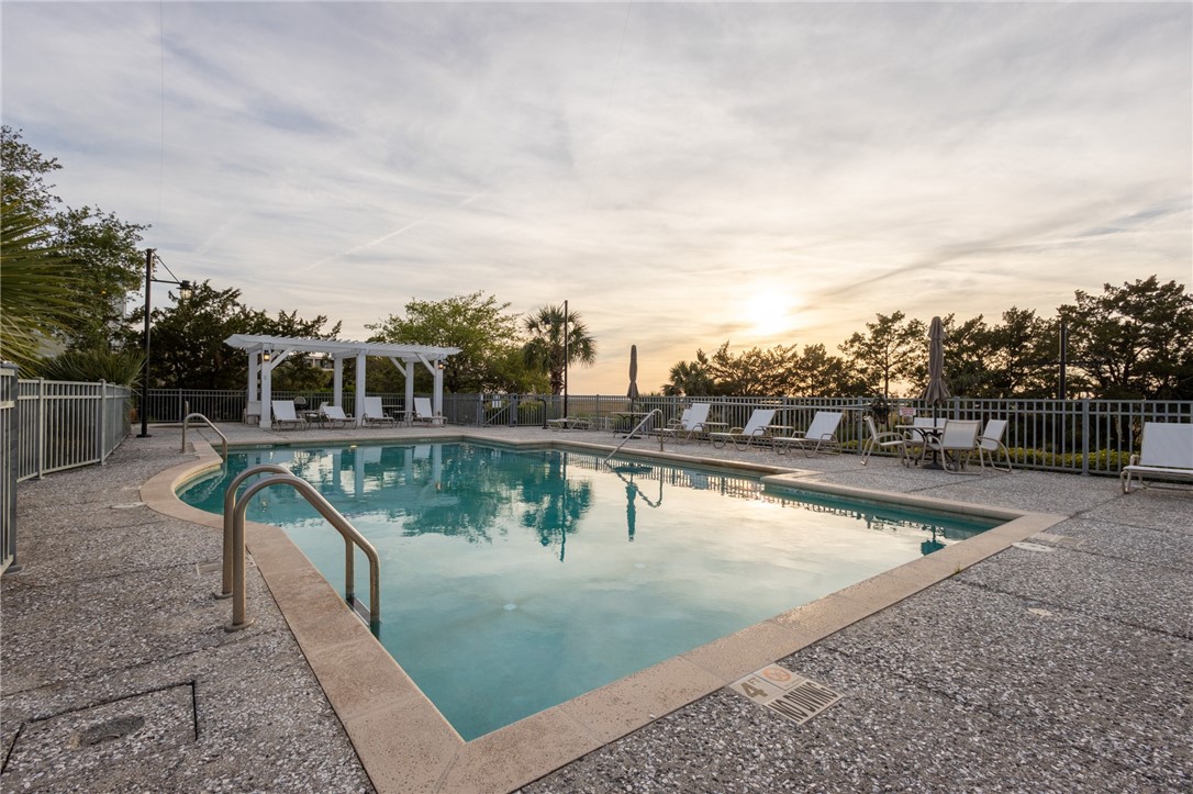 20 Waterfront Drive, Unit 124 St. Simons Island, GA 31522 - Photo 2 of 31