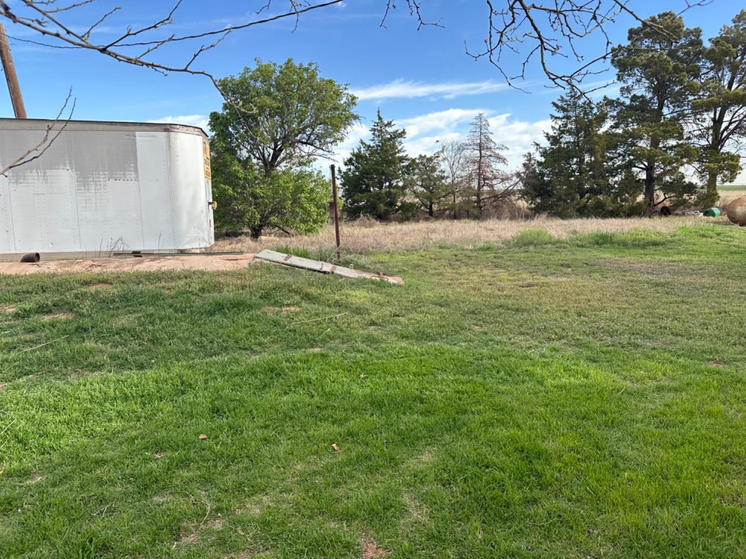 621 County Road 280 Post, TX 79356 - Photo 3 of 17 a view of a backyard