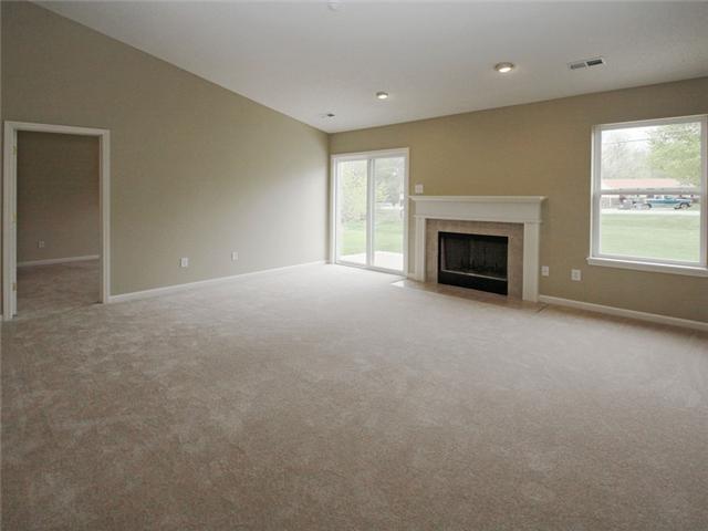 10964 Muddy River Road Indianapolis, IN 46234 - Photo 6 of 12 Gallery Image 6