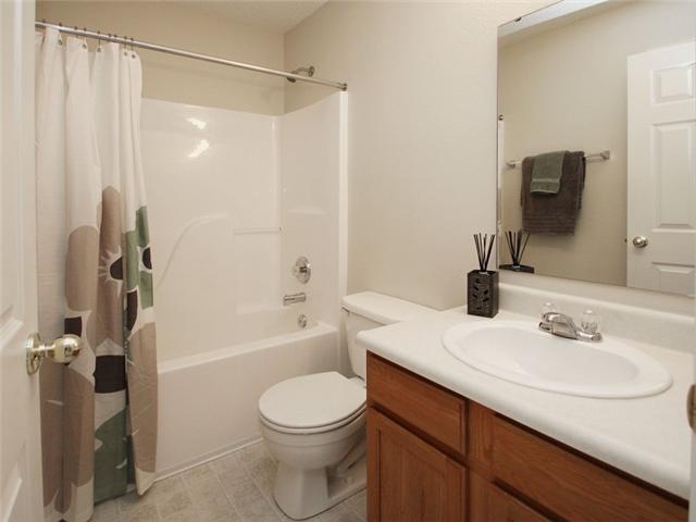10964 Muddy River Road Indianapolis, IN 46234 - Photo 10 of 12 Gallery Image 10
