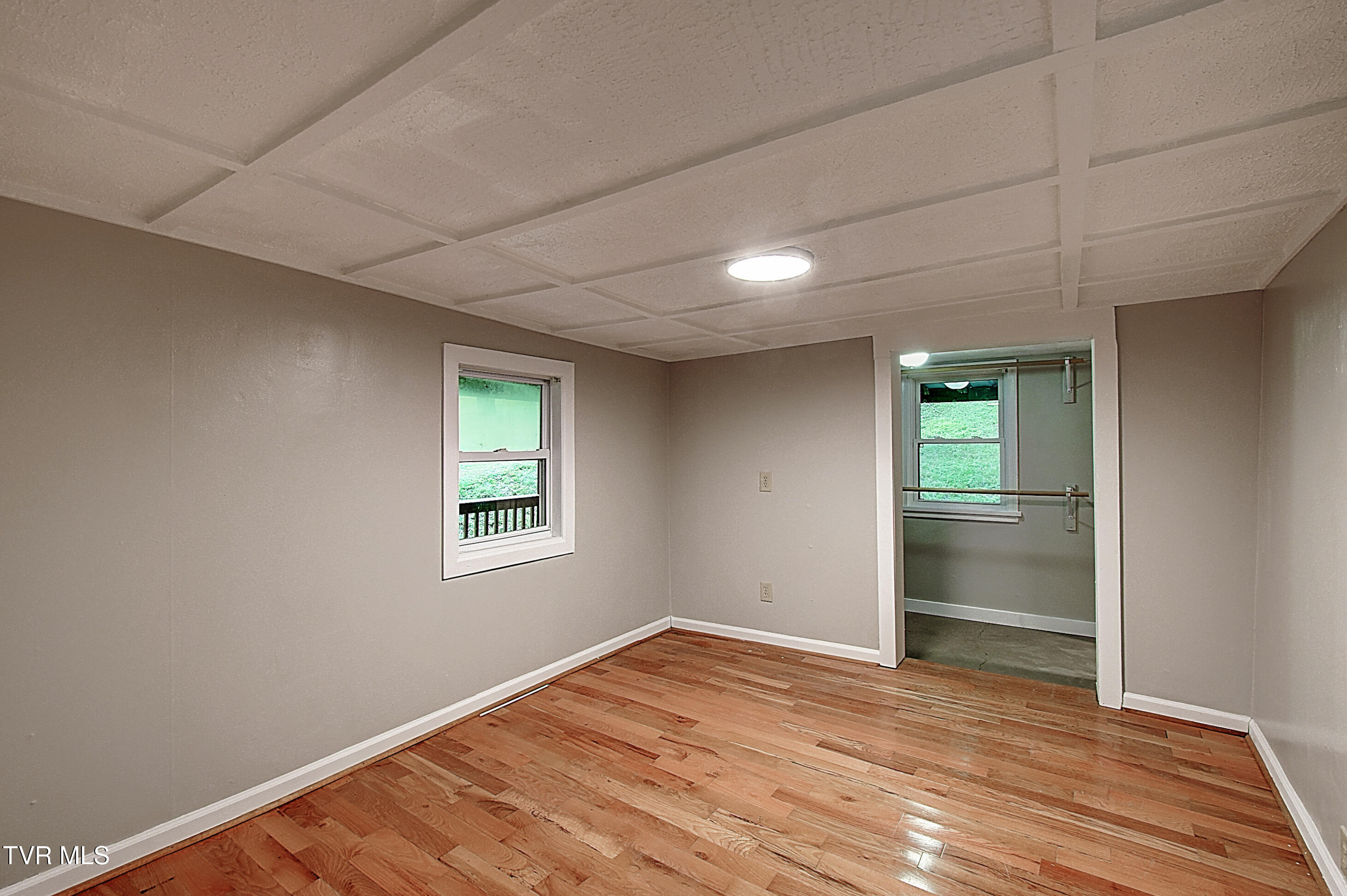 642 Dennis Cove Road Hampton, TN 37658 - Photo 21 of 35 21