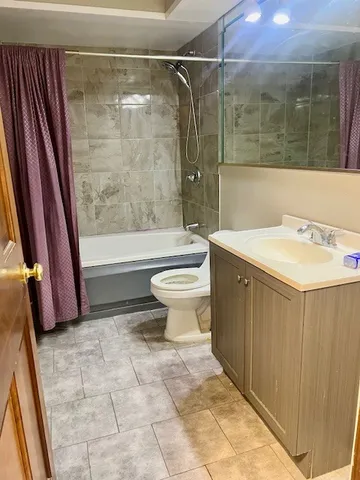 $355,000 | 644 Cedar Lane, Bartlett, IL 60103