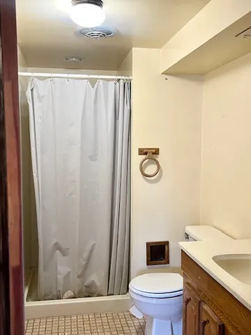 $355,000 | 644 Cedar Lane, Bartlett, IL 60103