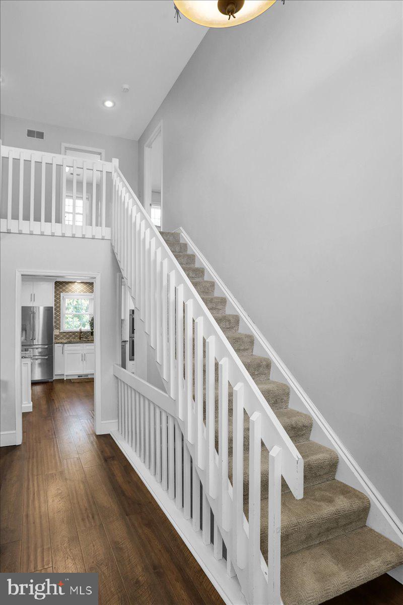 348 Koser Road Lititz, PA 17543 - Photo 6 of 39