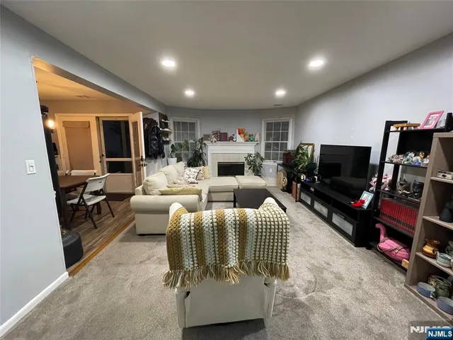 $410,000 | 43 Amethyst Lane, Unit 257, Paterson, NJ 07501