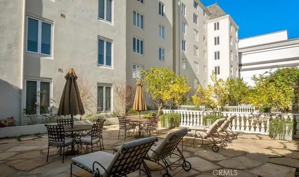 $5,795 | 1424 North Crescent Heights Boulevard, Unit 67, West Hollywood, CA 90046