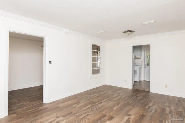 $1,700 | 802 Rue Max Street, Pensacola, FL 32507