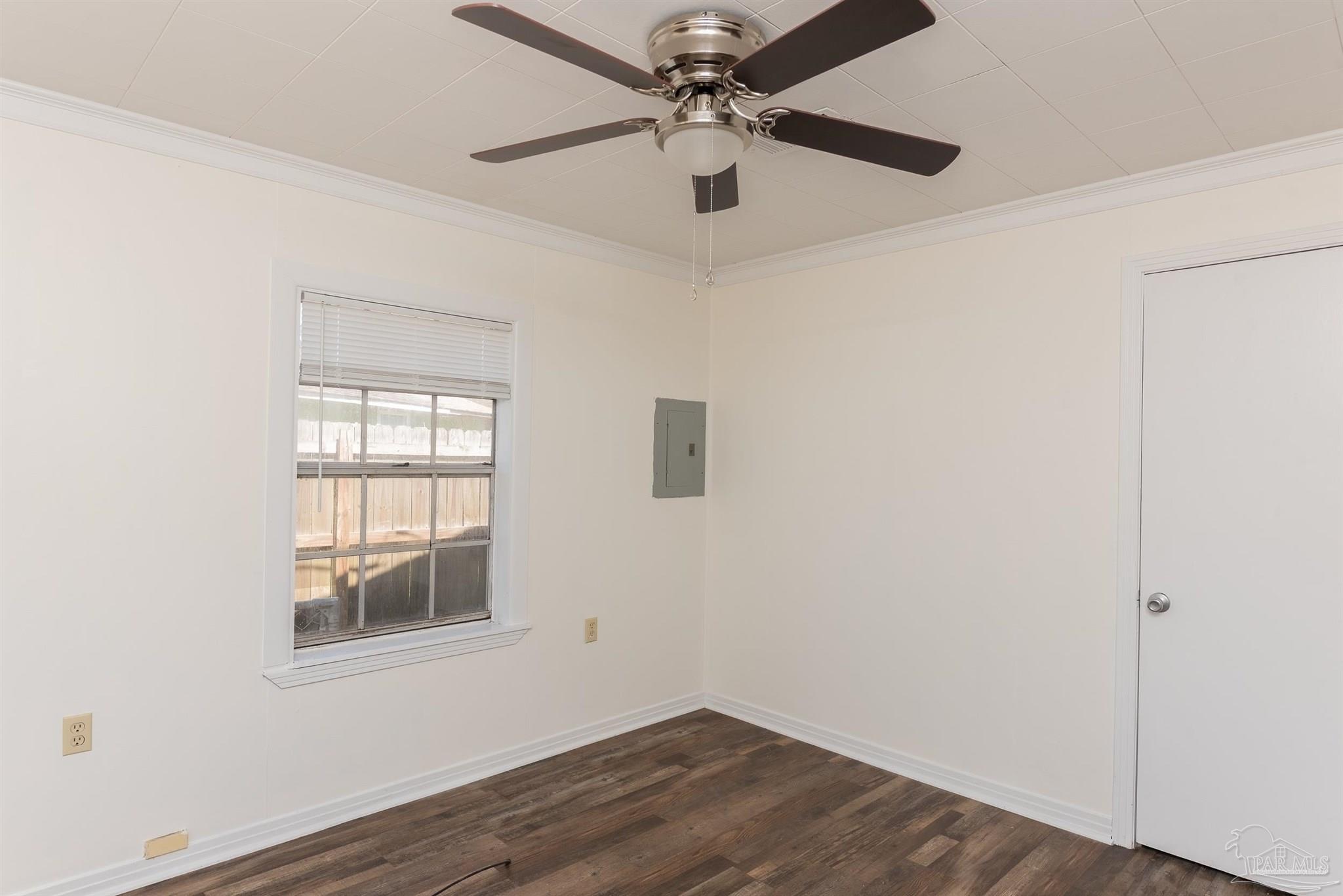 802 Rue Max Street Pensacola, FL 32507 - Photo 7 of 25