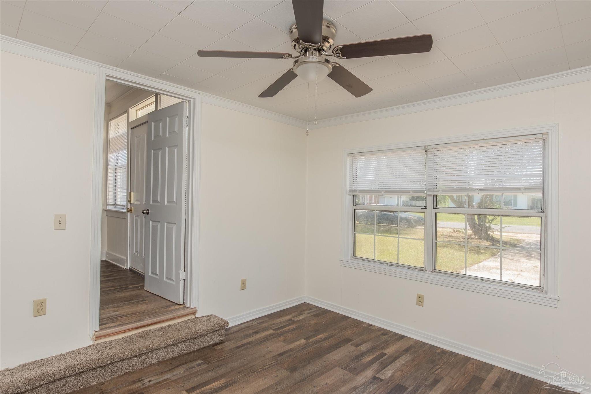 802 Rue Max Street Pensacola, FL 32507 - Photo 8 of 25