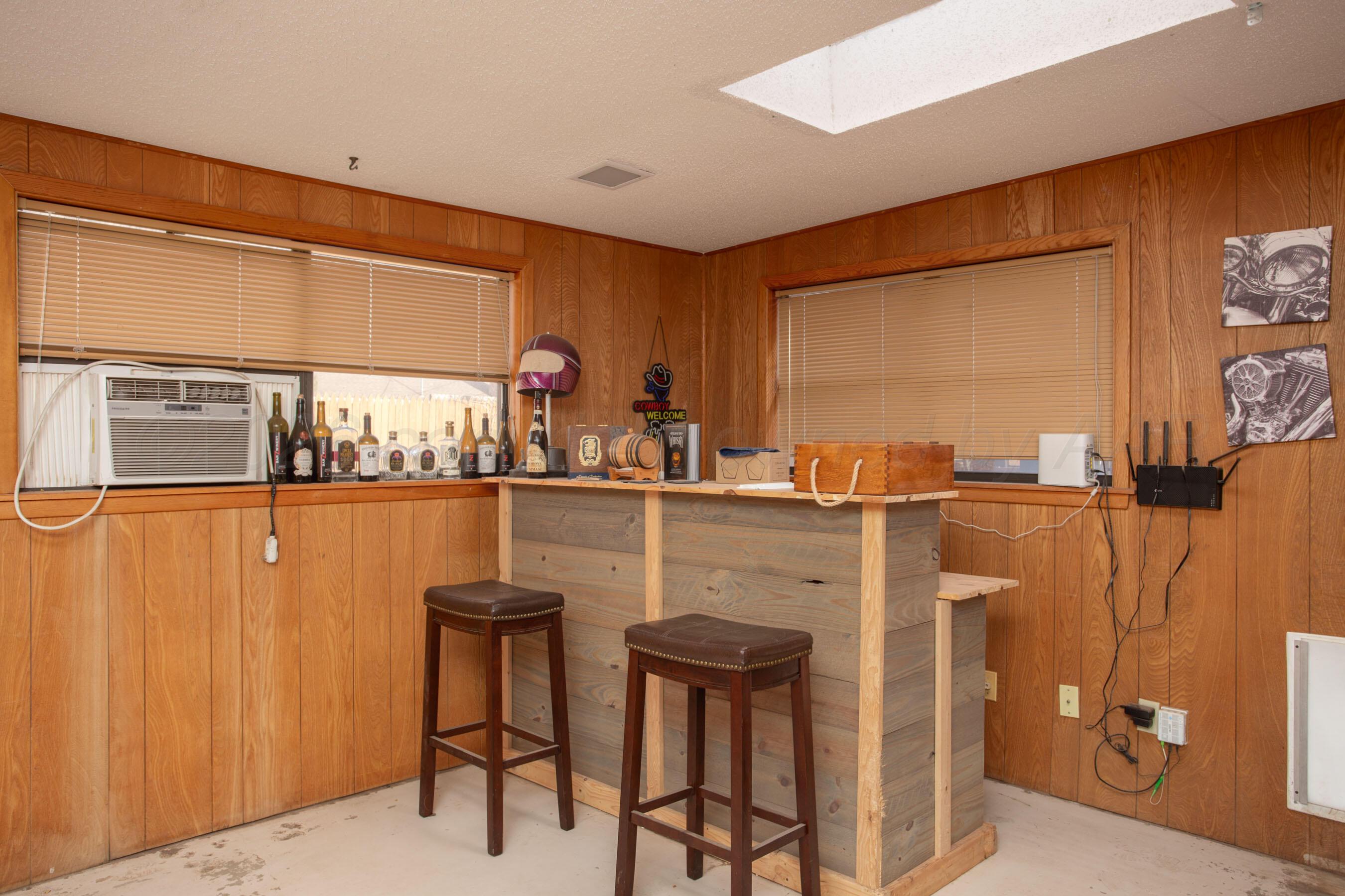 6204 Jameson Road Amarillo, TX 79106 - Photo 27 of 33 sunroom