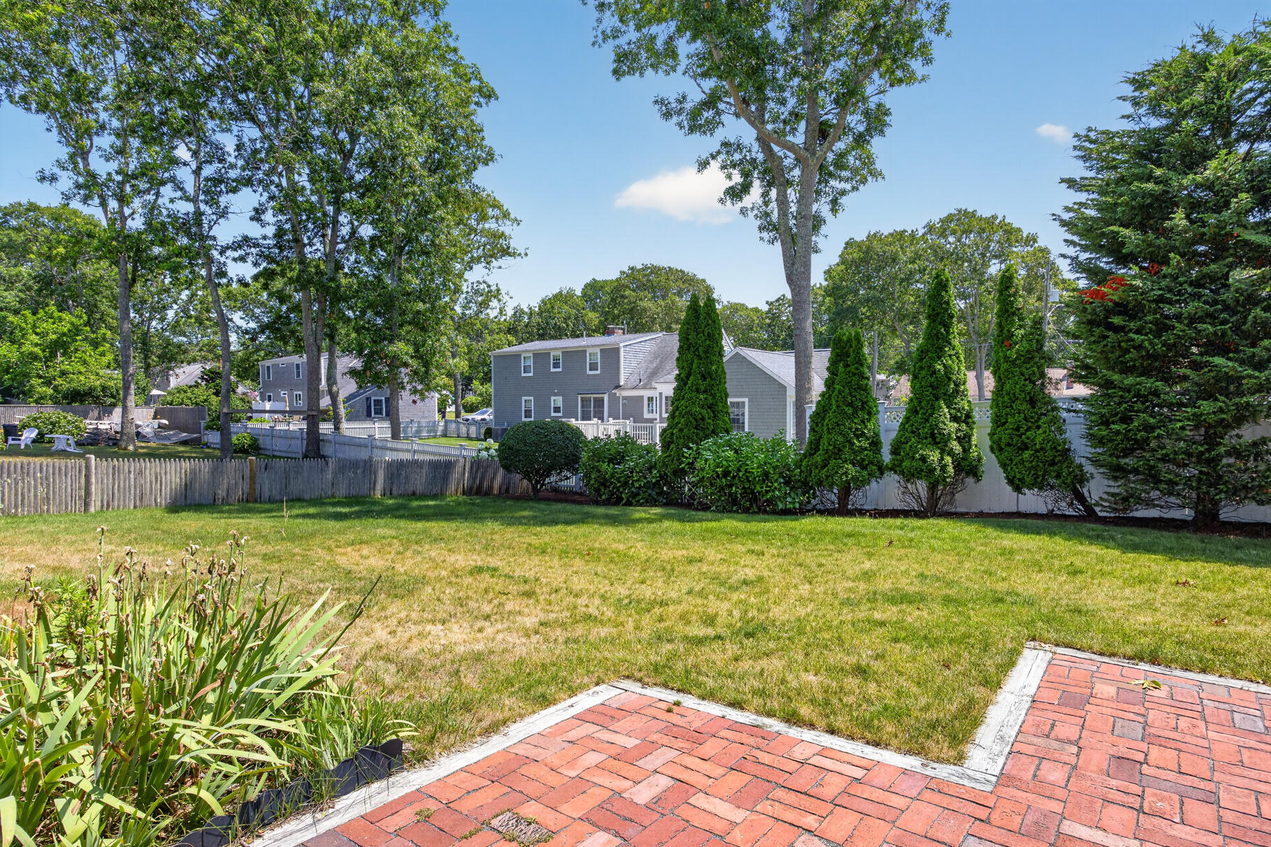 40 Cooper Road East Falmouth, MA 02536 - Photo 39 of 50 36-PF0A1533
