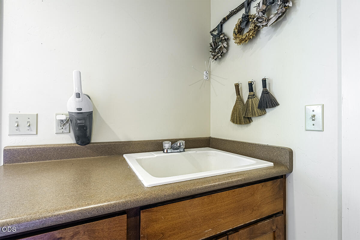 2815 Dead Indian Memorial Road Ashland, OR 97520 - Photo 35 of 64
