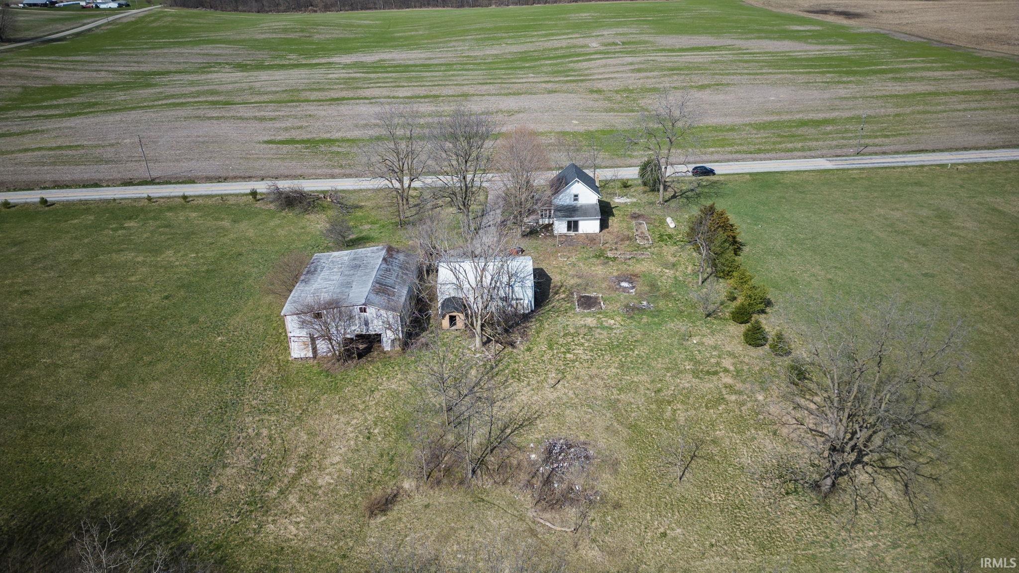 5864 South Packerton Road Warsaw, IN 46580 - Photo 12 of 13 Gallery Image 12